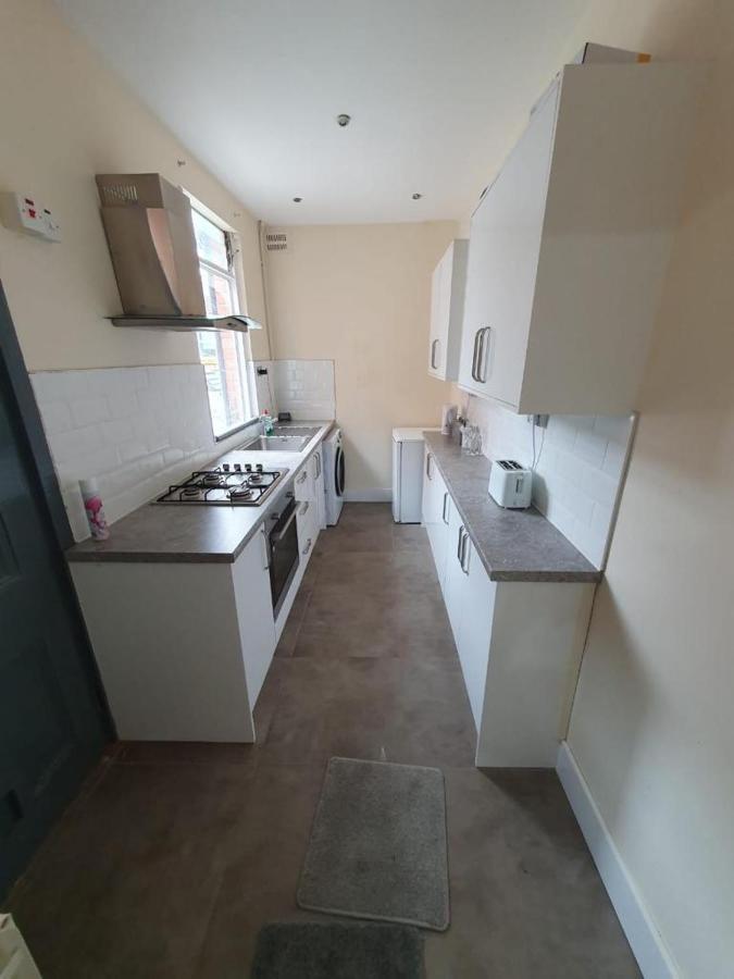2 Bedroom House - Hopefield Road Leicester Extérieur photo