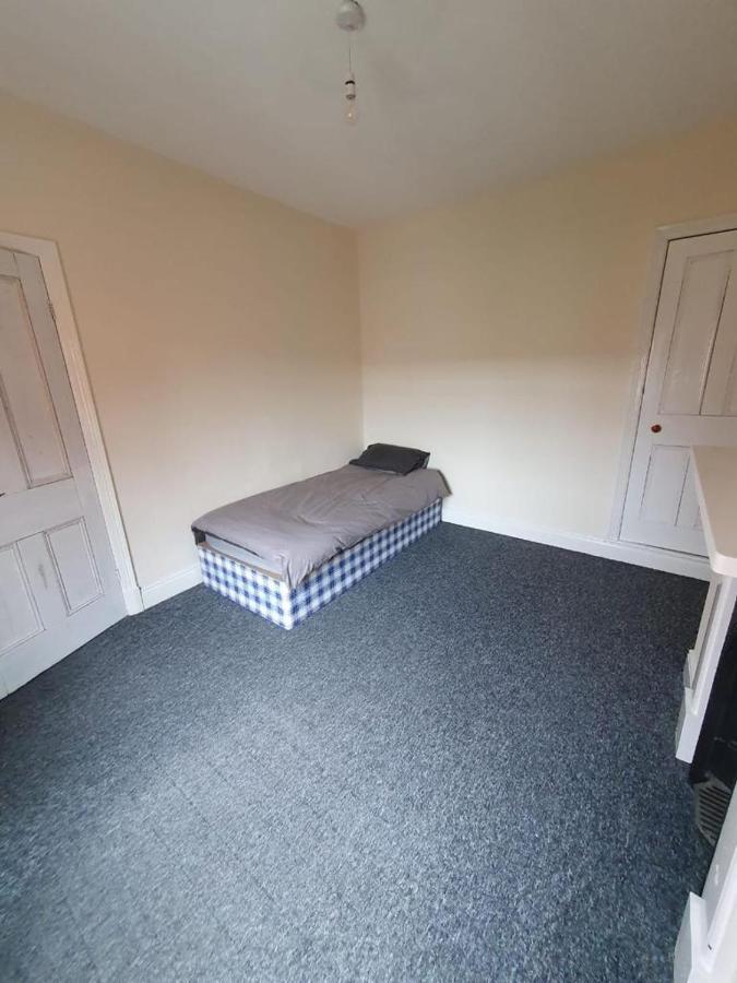 2 Bedroom House - Hopefield Road Leicester Extérieur photo