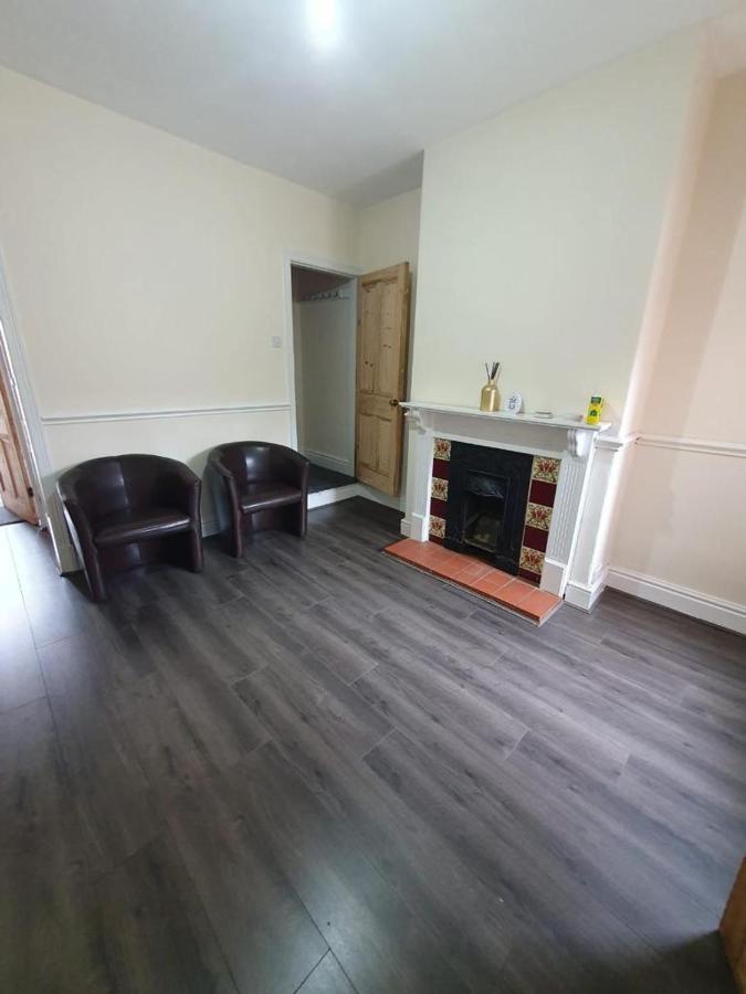 2 Bedroom House - Hopefield Road Leicester Extérieur photo
